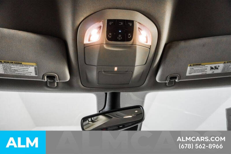 2024 Chrysler Pacifica Plug-In Hybrid Select