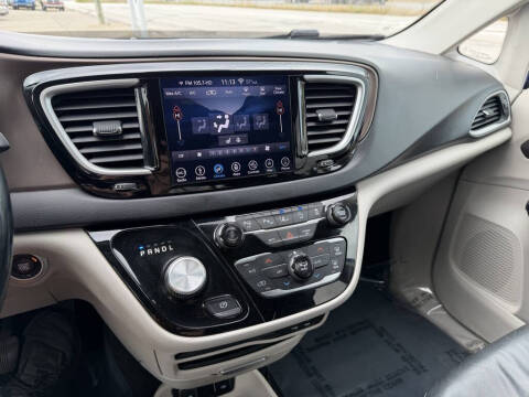 2019 Chrysler Pacifica Touring L