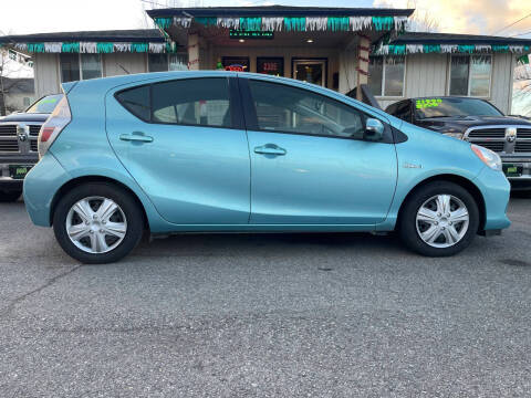 2014 Toyota Prius c