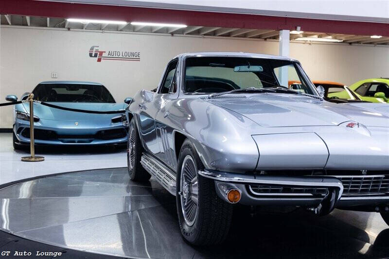 1966 Chevrolet Corvette 13