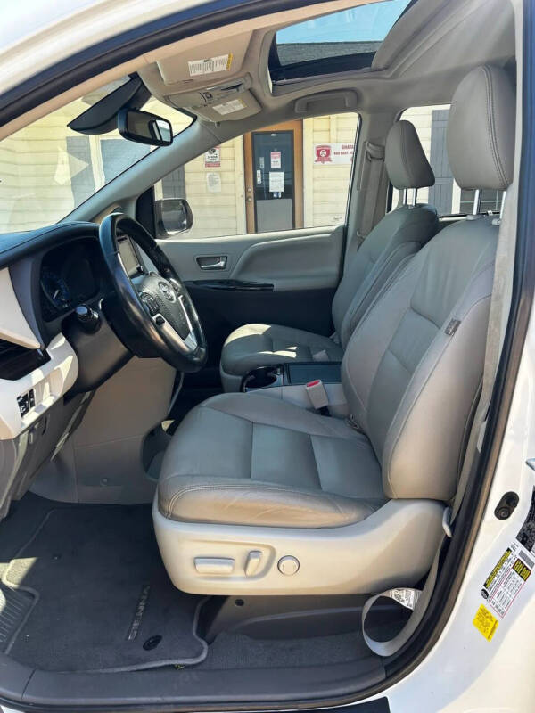 2020 Toyota Sienna