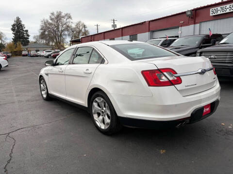 2011 Ford Taurus SEL