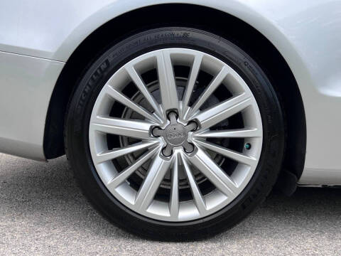 2010 Audi A5 2.0T quattro Premium Plus