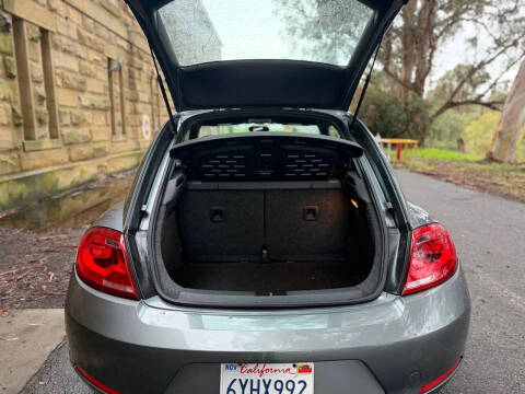 2012 Volkswagen Beetle