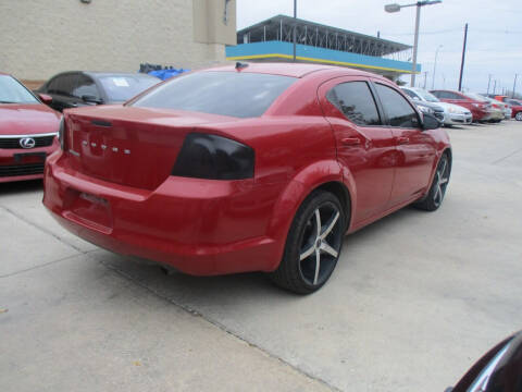 2014 Dodge Avenger SE