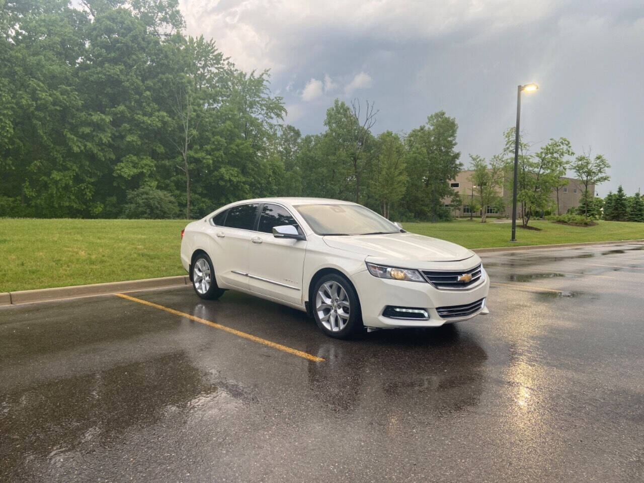 2014 Chevrolet Impala for sale at ZAKS AUTO INC in Detroit, MI