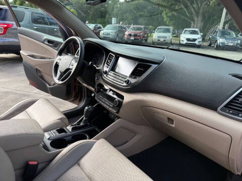 2017 Hyundai Tucson SE Plus