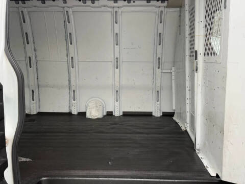 2021 Chevrolet Express 2500