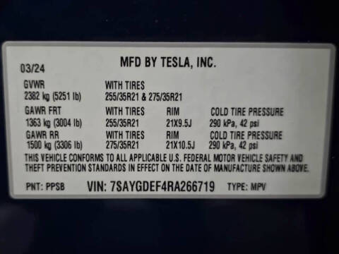 2024 Tesla Model Y Performance