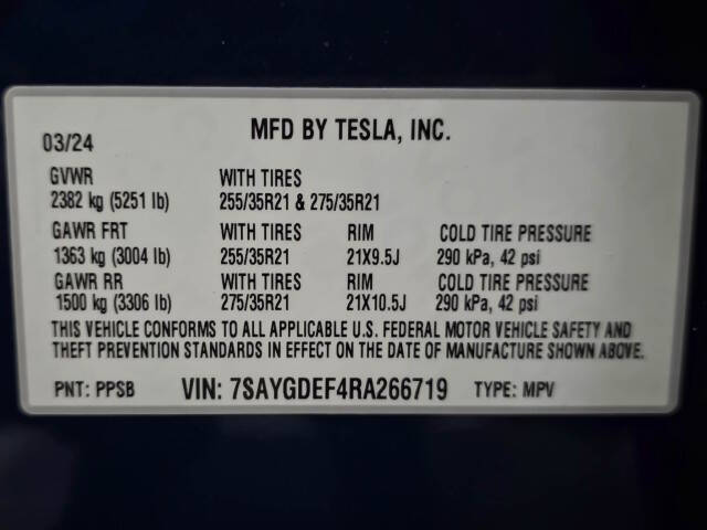 2024 Tesla Model Y Performance