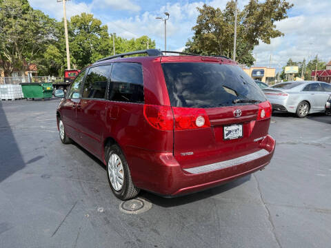 2006 Toyota Sienna