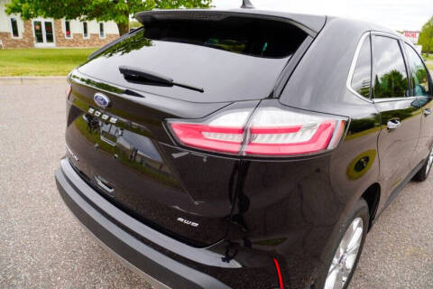 2022 Ford Edge Titanium