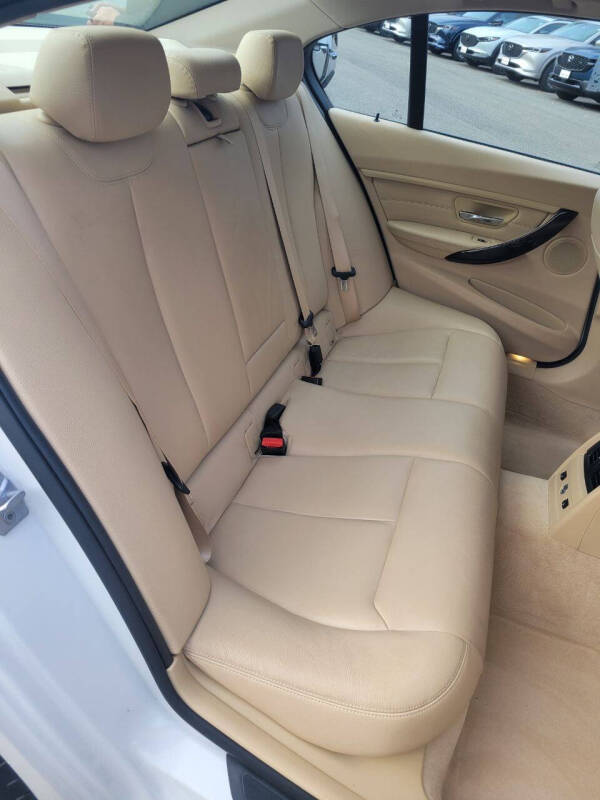 2015 BMW 3 Series 328i xDrive