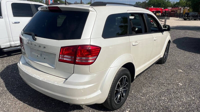 2018 Dodge Journey SE