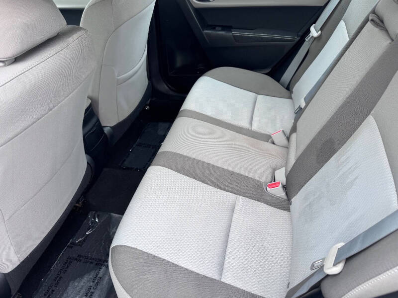 2017 Toyota Corolla LE