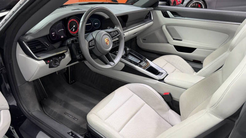 2020 Porsche 911 Carrera 4S