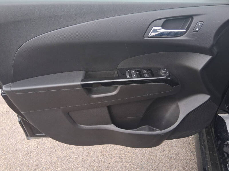 2018 Chevrolet Sonic LT Auto