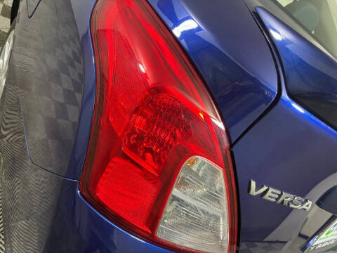 2019 Nissan Versa