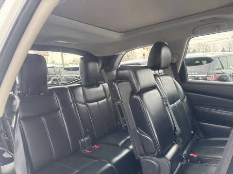 2017 Nissan Pathfinder