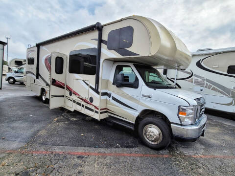 2015 Thor Industries Chateau 31E