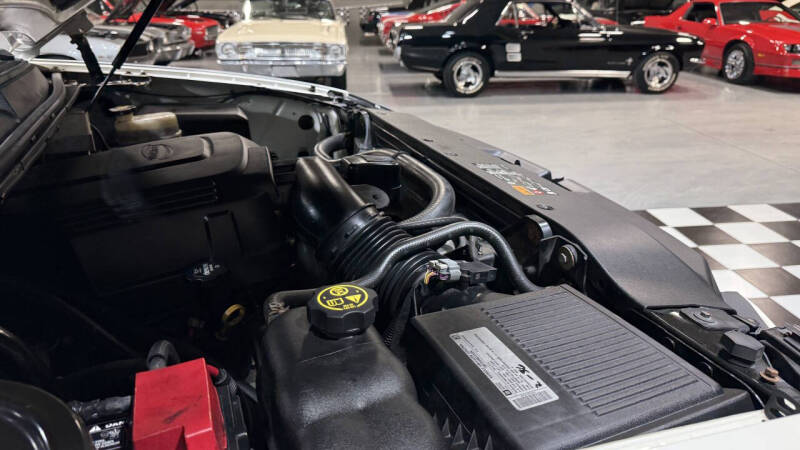 2013 Cadillac Escalade Luxury