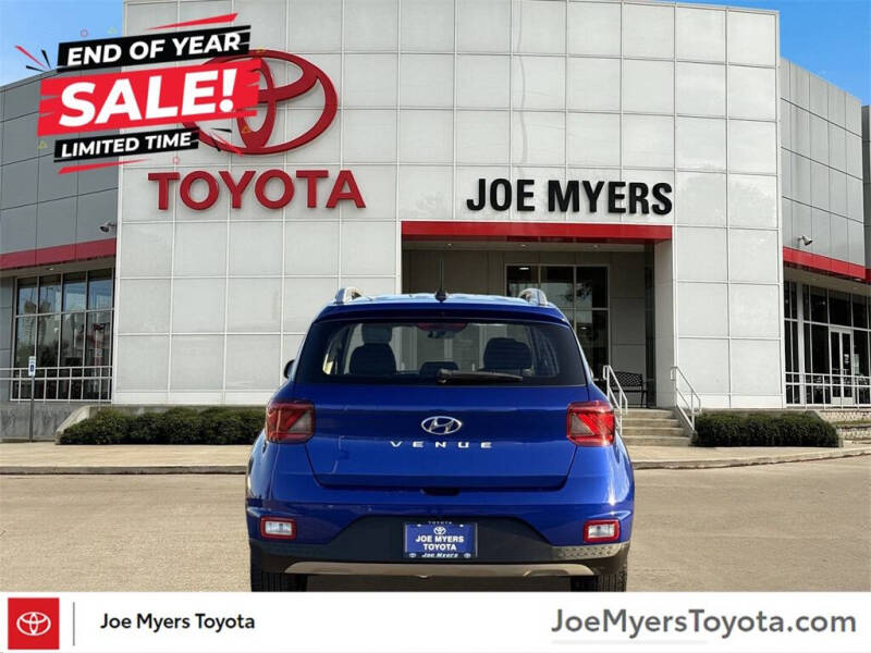 2024 Hyundai Venue SEL