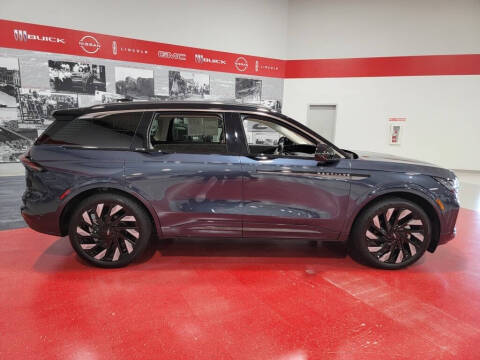 2024 Lincoln Nautilus Black Label