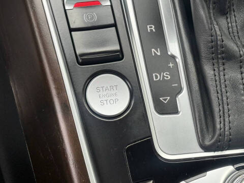 2016 Audi Q5 2.0T quattro Premium Plus