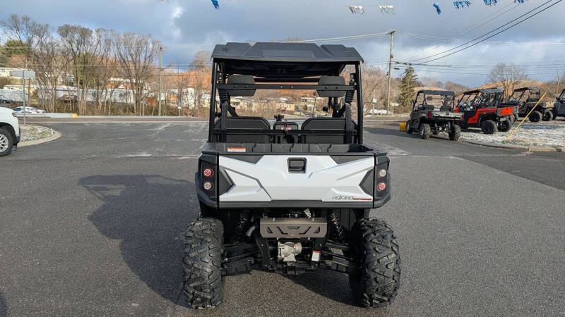 2025 Massimo T-BOSS 560