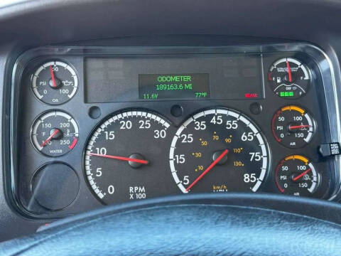 2020 Freightliner M2 106