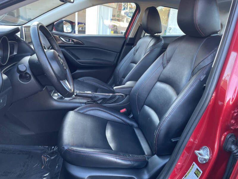 2016 Mazda MAZDA3 i Grand Touring