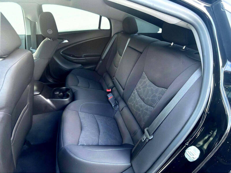 2018 Chevrolet Volt LT