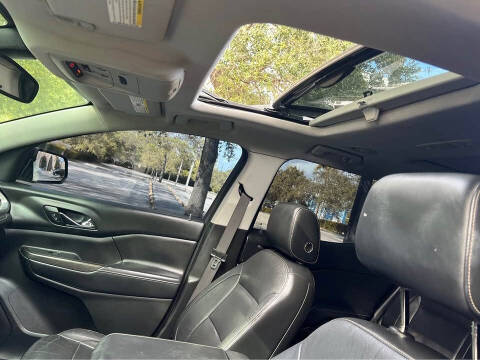 2017 GMC Acadia SLT-1