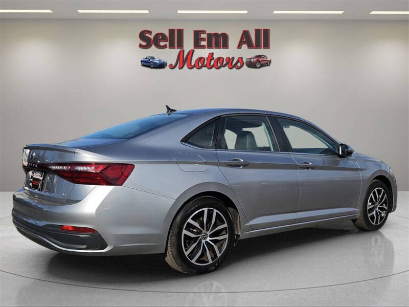 2025 Volkswagen Jetta SE