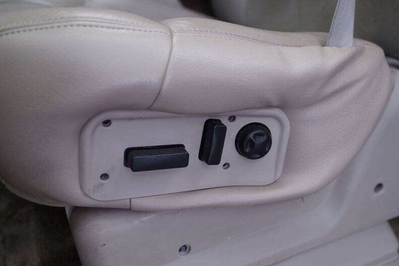 2002 Cadillac Escalade