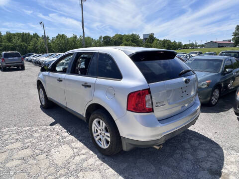 2013 Ford Edge SE