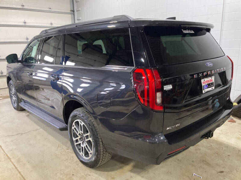 2026 Ford Expedition MAX Active