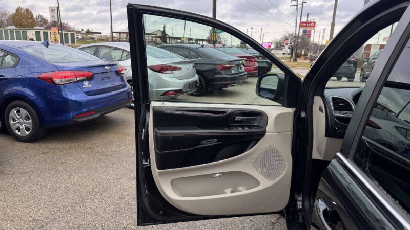 2020 Dodge Grand Caravan SXT