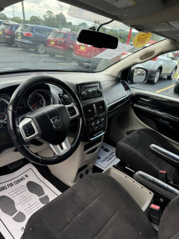 2013 Dodge Grand Caravan SE