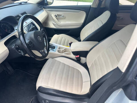 2010 Volkswagen CC Sport