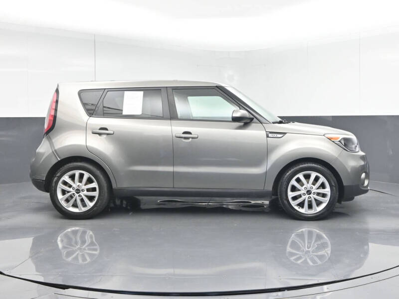2019 Kia Soul +