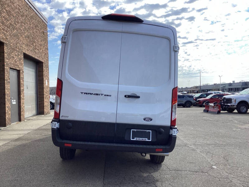 2026 Ford Transit 250