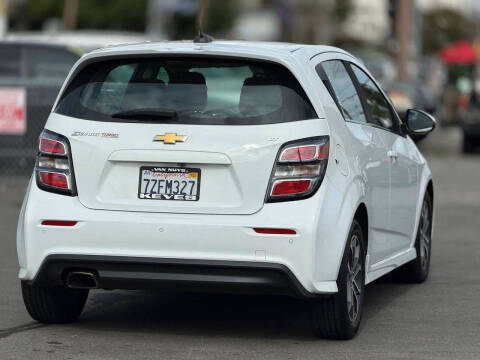 2017 Chevrolet Sonic LT Auto