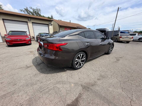 2016 Nissan Maxima Platinum