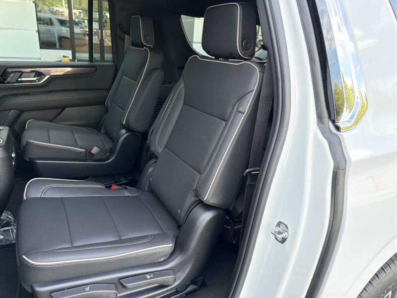 2025 GMC Yukon XL Elevation