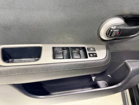 2009 Nissan Versa 1.8 S