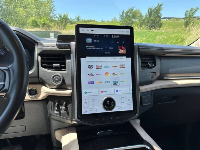 2023 Ford Expedition MAX Platinum