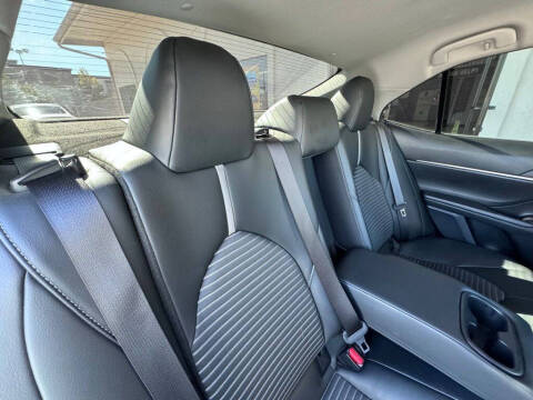 2024 Toyota Camry SE