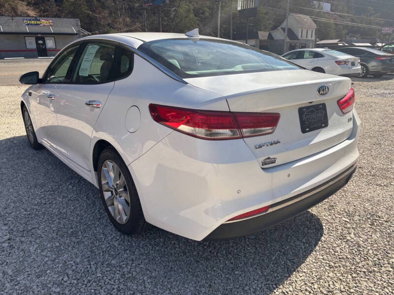 2018 Kia Optima EX
