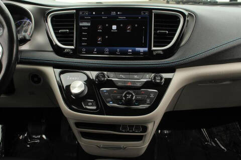 2021 Chrysler Pacifica Touring L